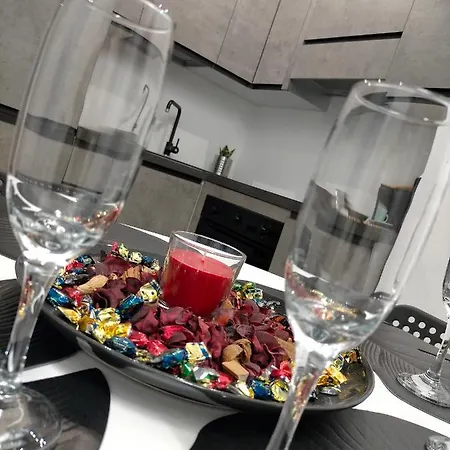 Red Roses Domus * 罗马