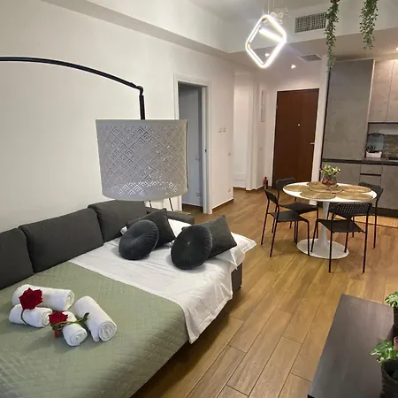 Red Roses Domus Apartament Rzym